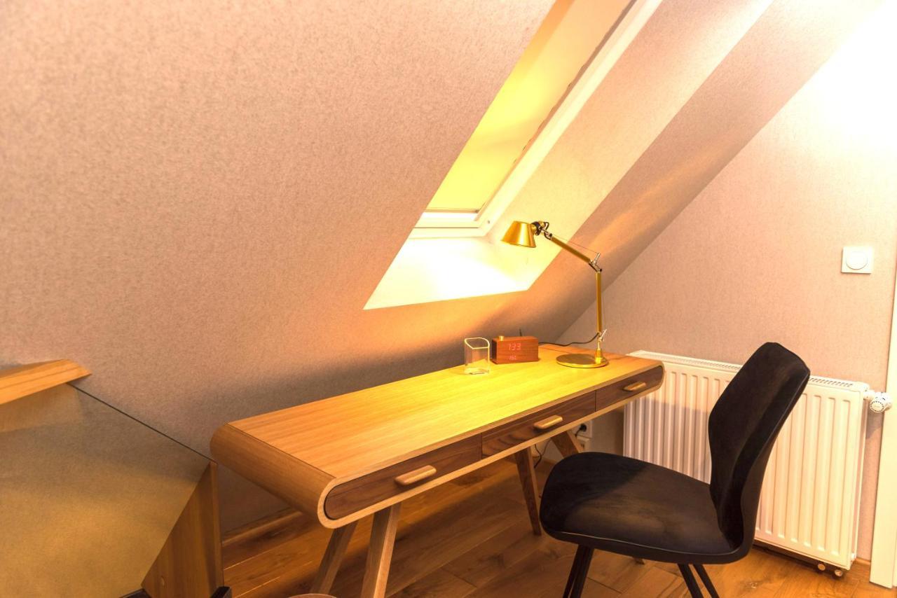 Apartmenthaus Am Dom Junior Suite Mit Parkplatz Цвиккау Экстерьер фото